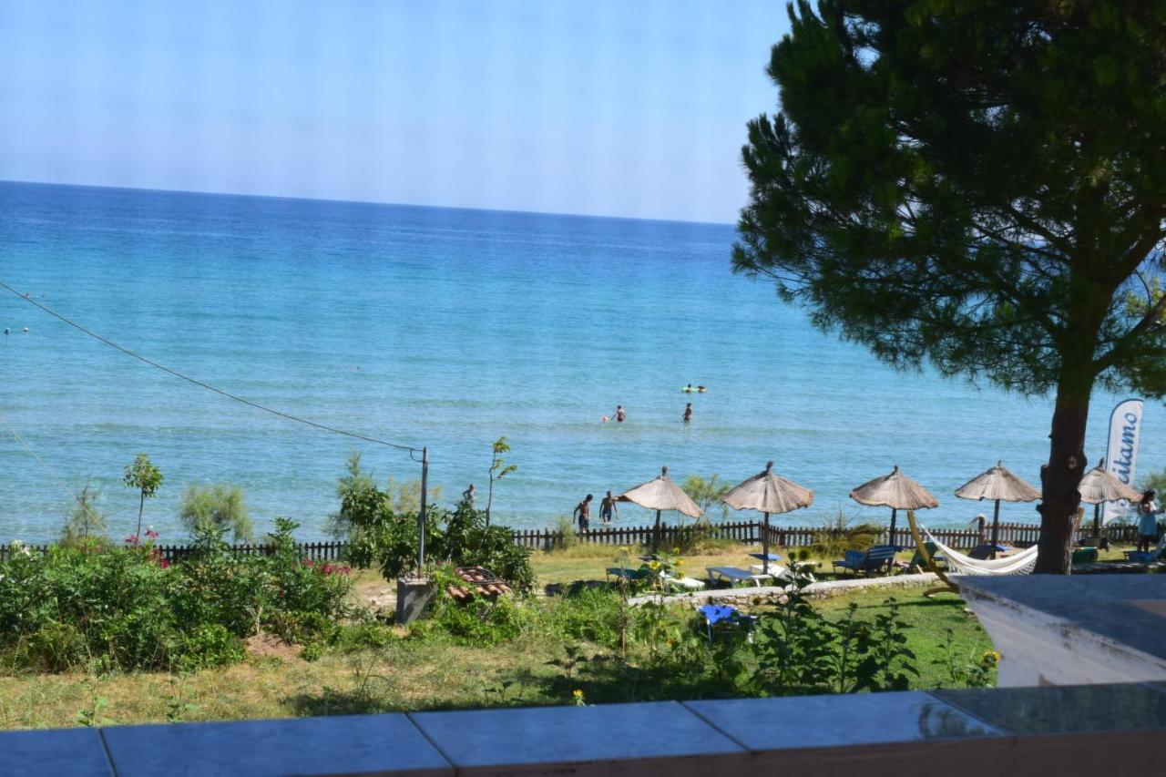 Red Sun Apartments Амуді Екстер'єр фото